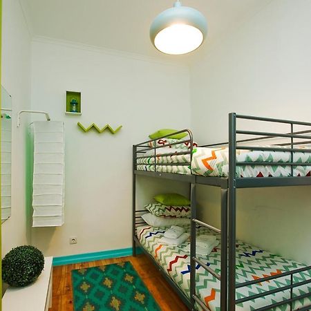 C&O Guest House Alcantara-Lissabon Buitenkant foto